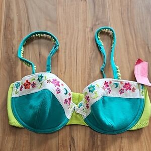 Xhilaratiom Floral Embroidered Teal Bra